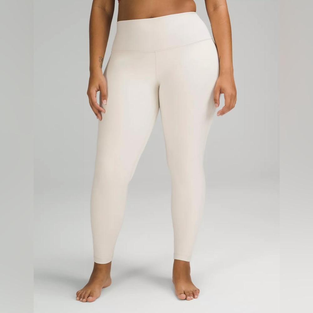 Lululemon align 28” NWT… double lined….white opal color…